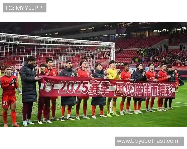 海港队中超领先优势仅剩2分21日亚冠将进行阵容轮换备战 海港队中超领先优势仅剩2分21日亚冠将进行阵容轮换备战