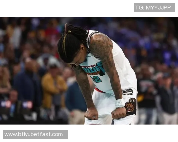 肯扬马丁直言莫兰特应主动挑战克莱不必做作表演