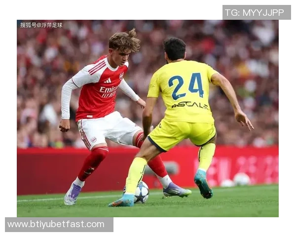 阿尔特塔之子加布里埃尔在阿森纳U17展现锋线才华年仅16岁踢右边锋