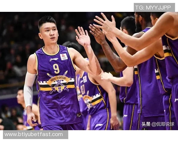 孙悦力挺詹姆斯入全明星认为詹杜库时代依然闪耀不灭